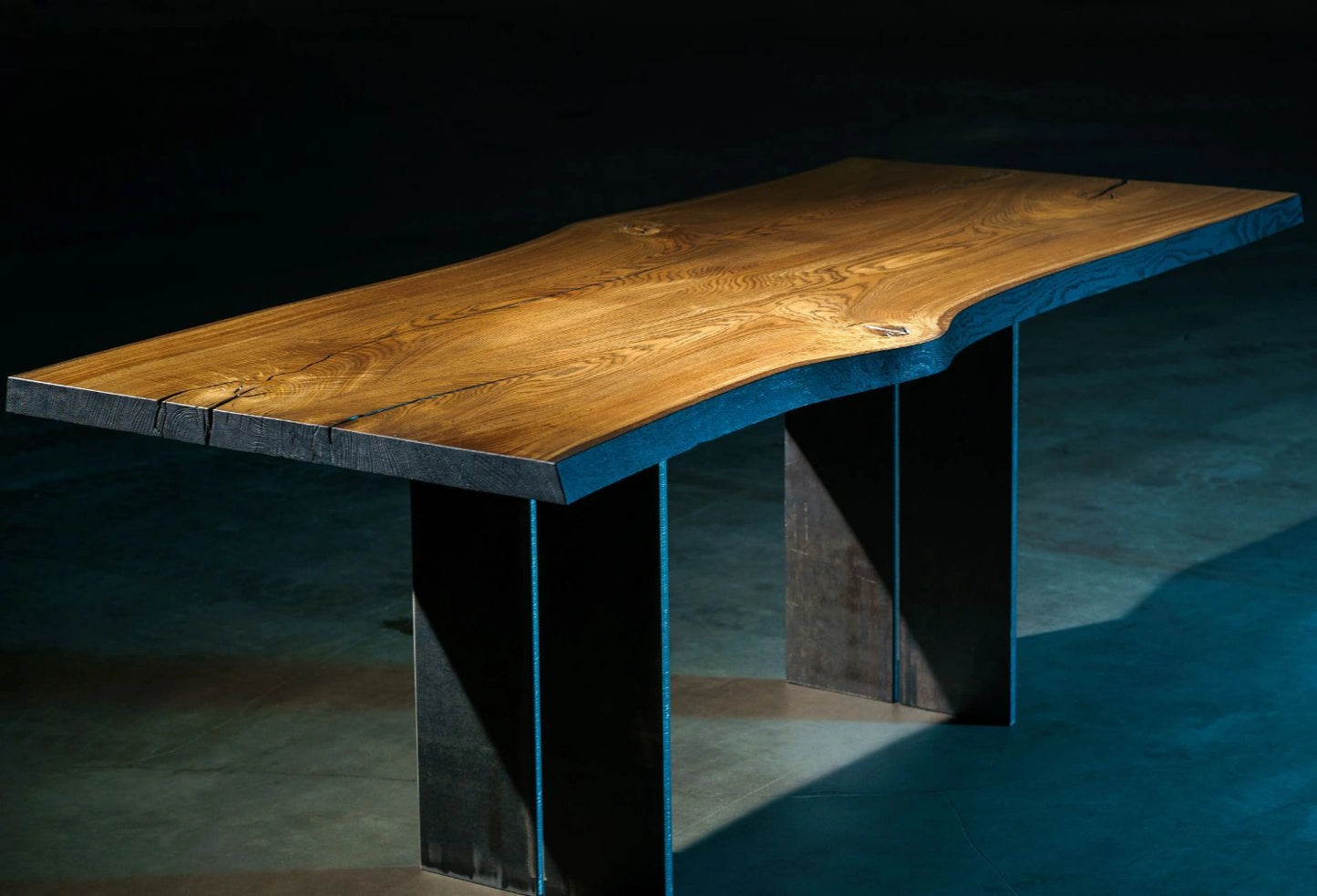 Narovski tammilankkupöydät